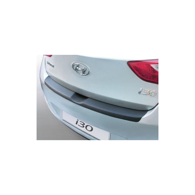 Protection de pare-chocs pour Hyundai i30 5ptes 3/12-  Protections pare-chocs arrière