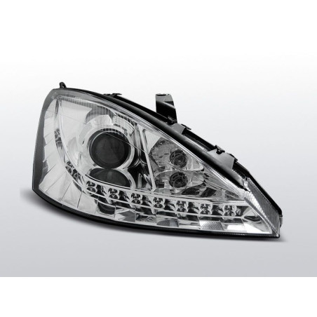 Front Headlights Daylight Ford Focus 11.01-10.04 Chrome LPFO47 LPFO47 199,90 €