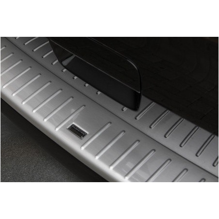 Alu look trunk sill protection in ABS for Peugeot Traveller 2016